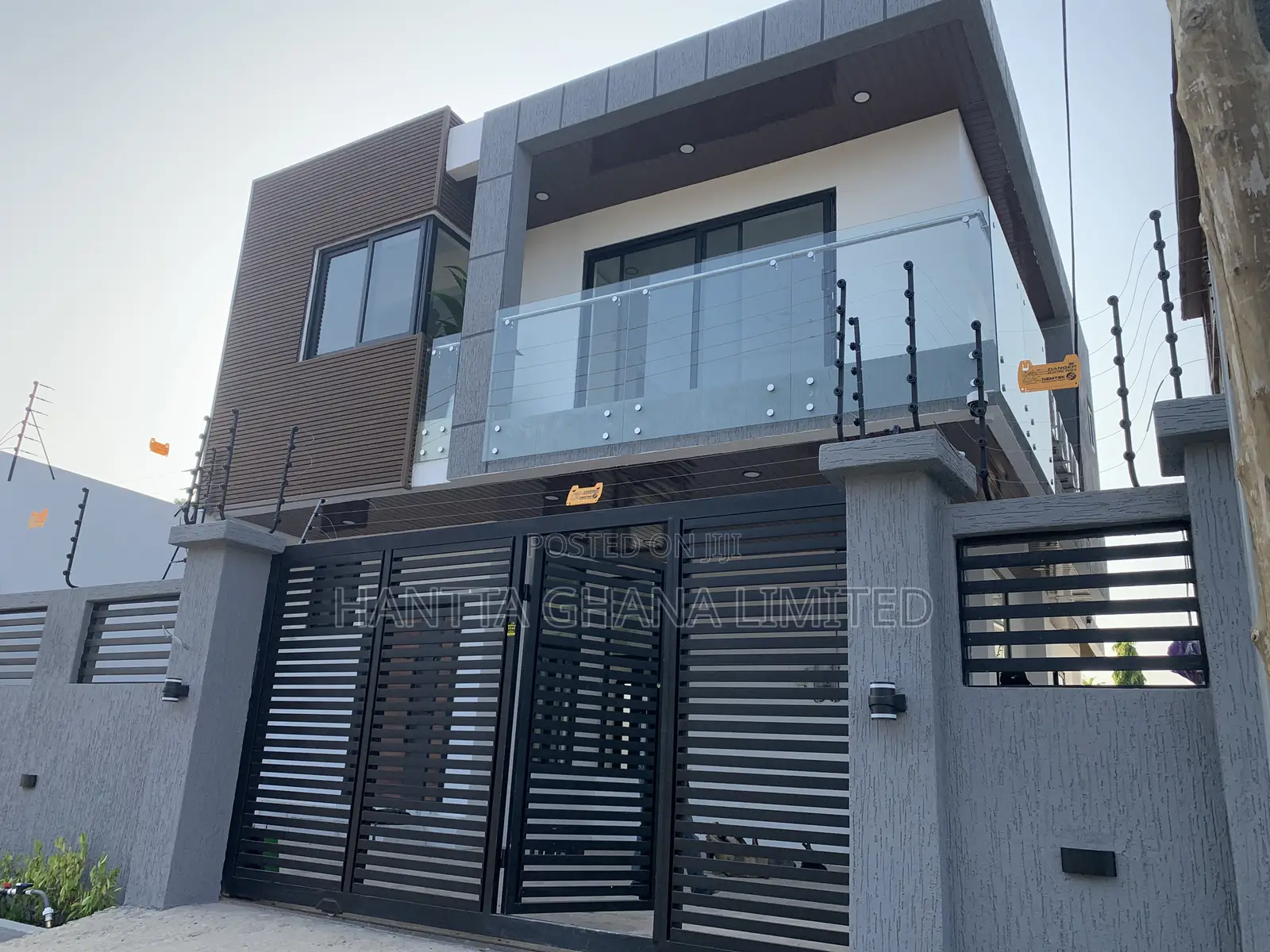 4bdrm House in Legon By Pass, Medifem Area for sale