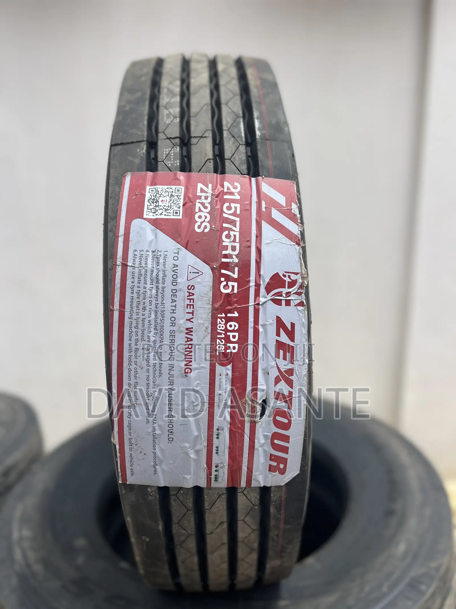 Vehicle Tyre 215/75r17.5