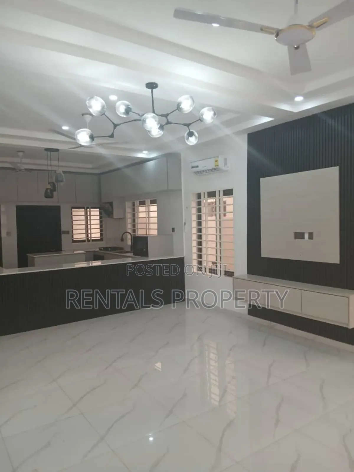3bdrm Mansion in Ghana Flag for sale