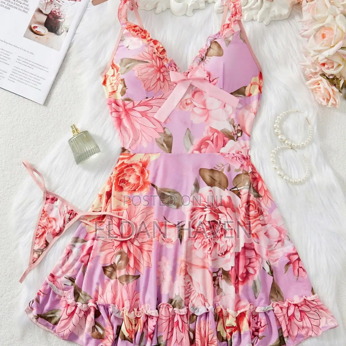 Beautiful Flowers Night Wear