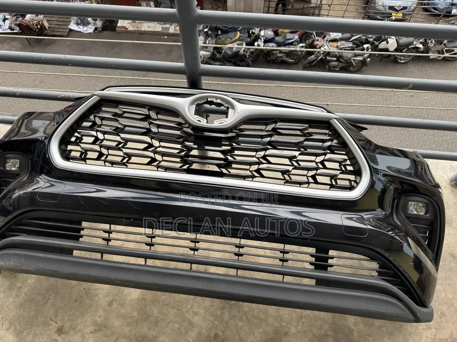 2020-2022 Toyota Highlander Front Bumper