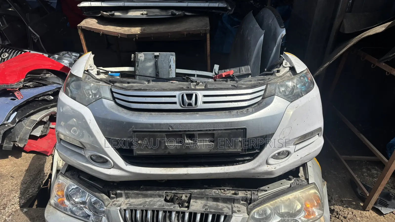 Honda Insight 2012,2013,2014,2015 Front Cut Available