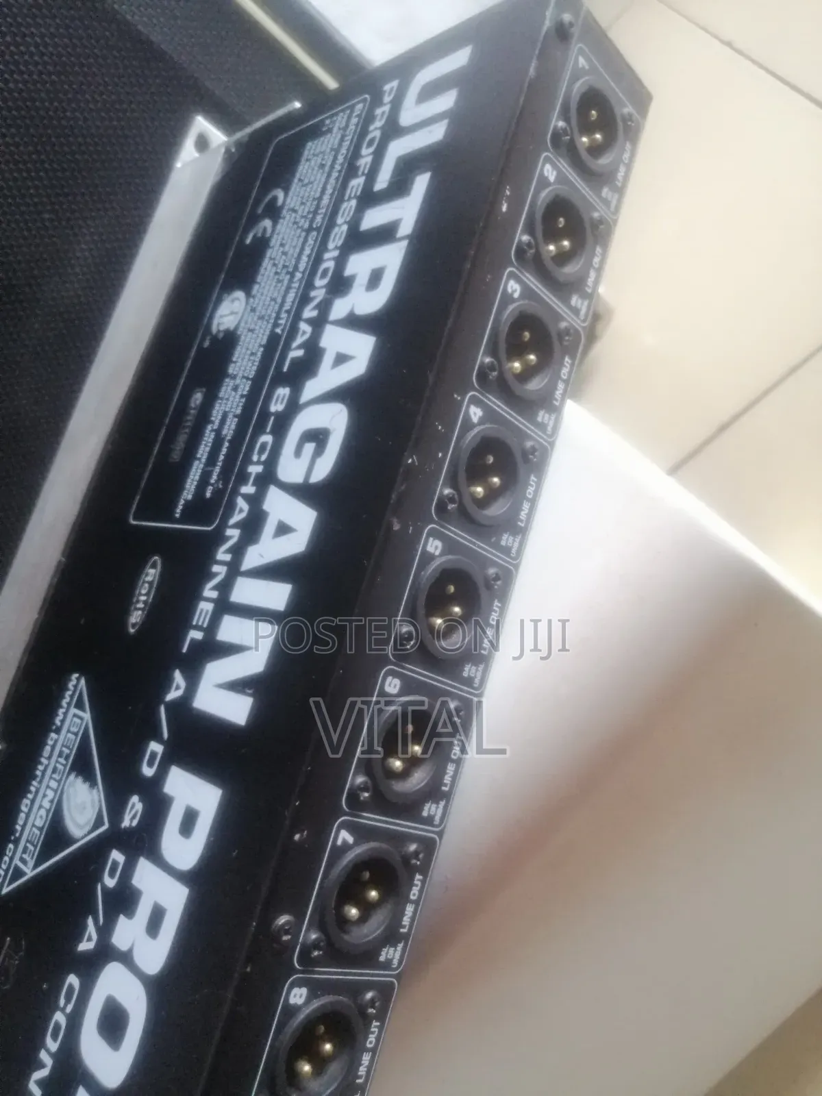 Studio Mic Preamp Behringer Ultragain Pro 8 Digital