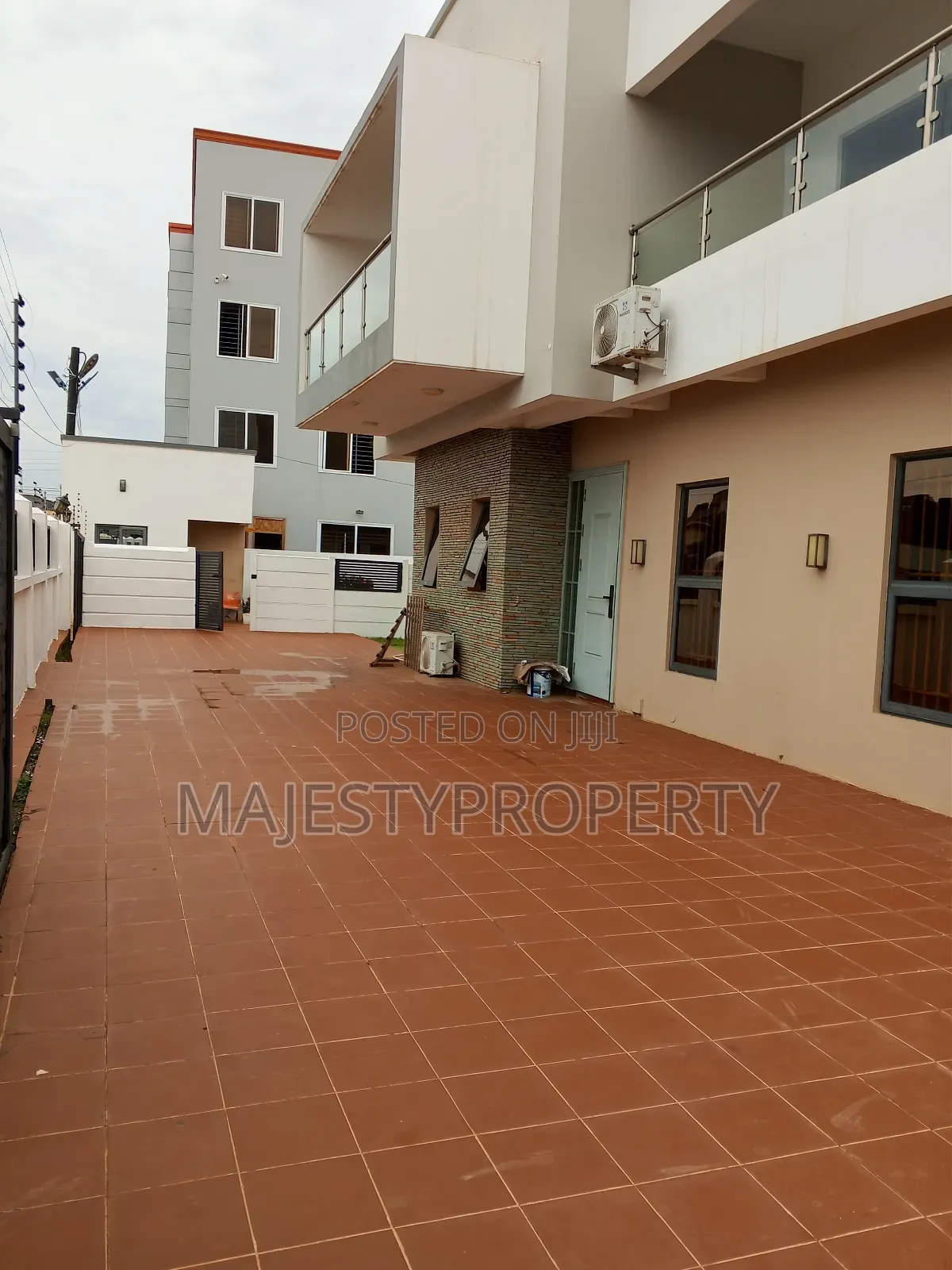 4bdrm House in Spintex for rent