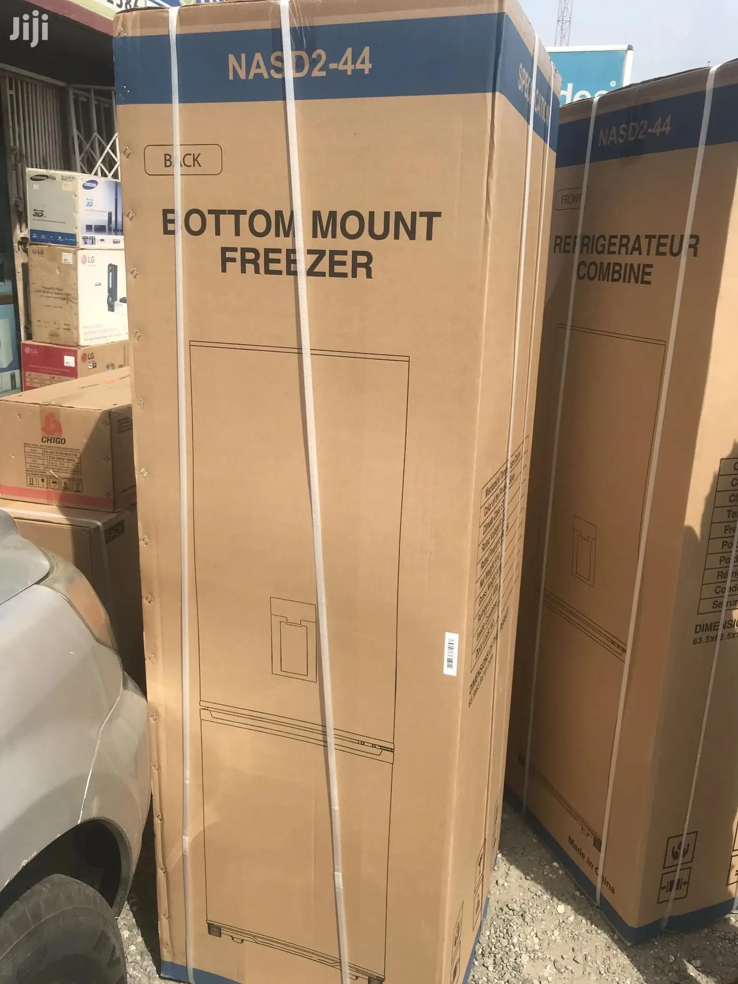 Nasco 307ltr Bottom Freezer Refrigerator Water Dispenser