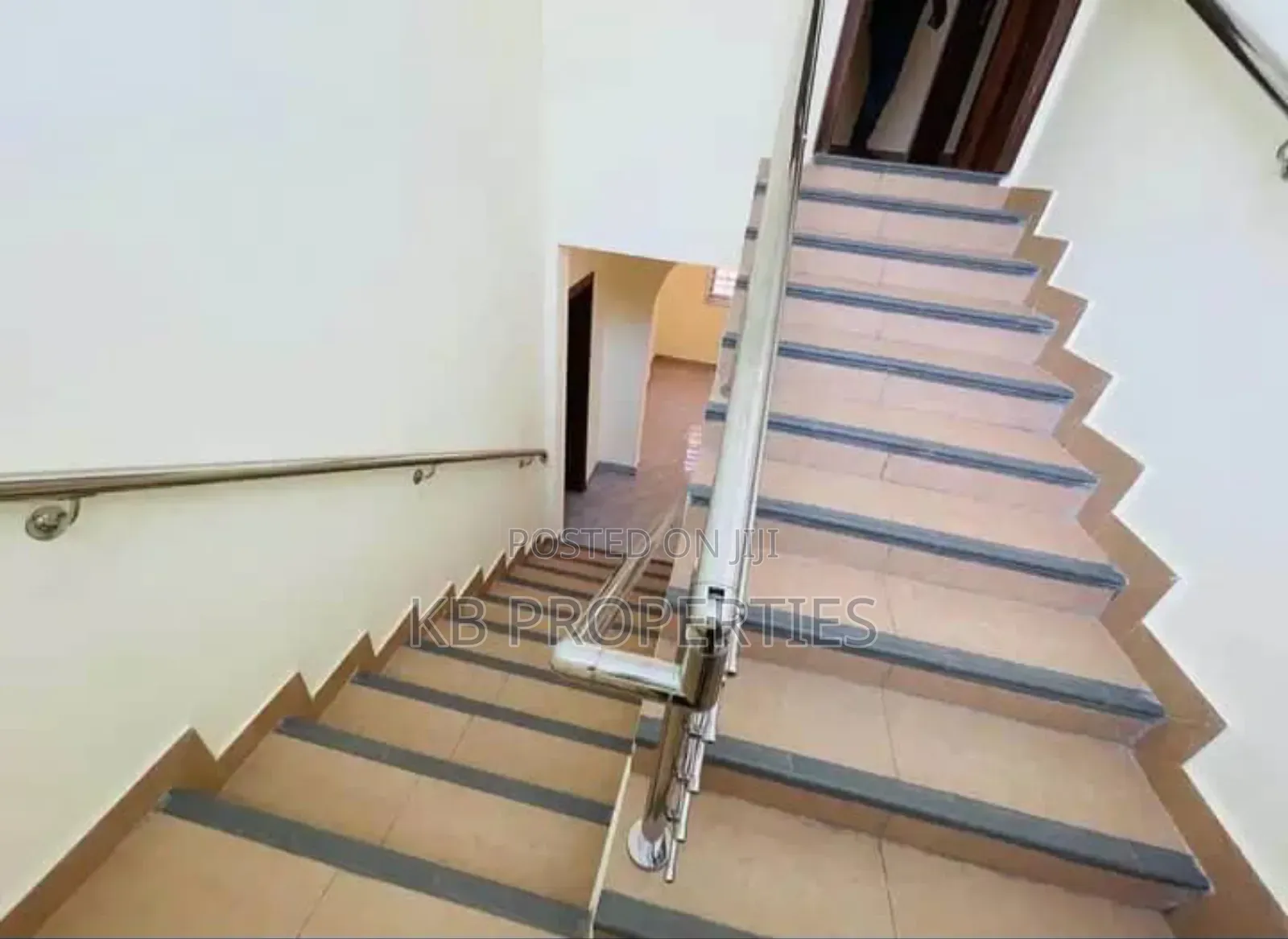 4bdrm House in Kb Properties, Oyarifa for rent
