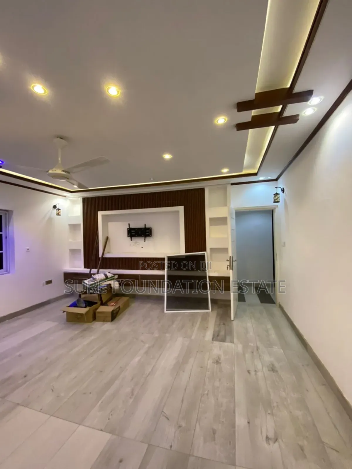 2bdrm Apartment in Dansoman for rent