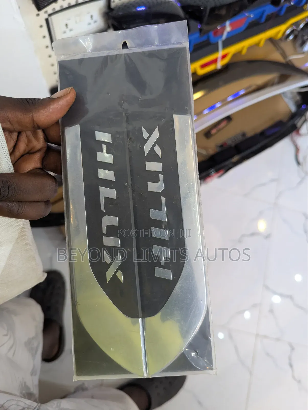 Toyota Hilux Fender/ Side Logo