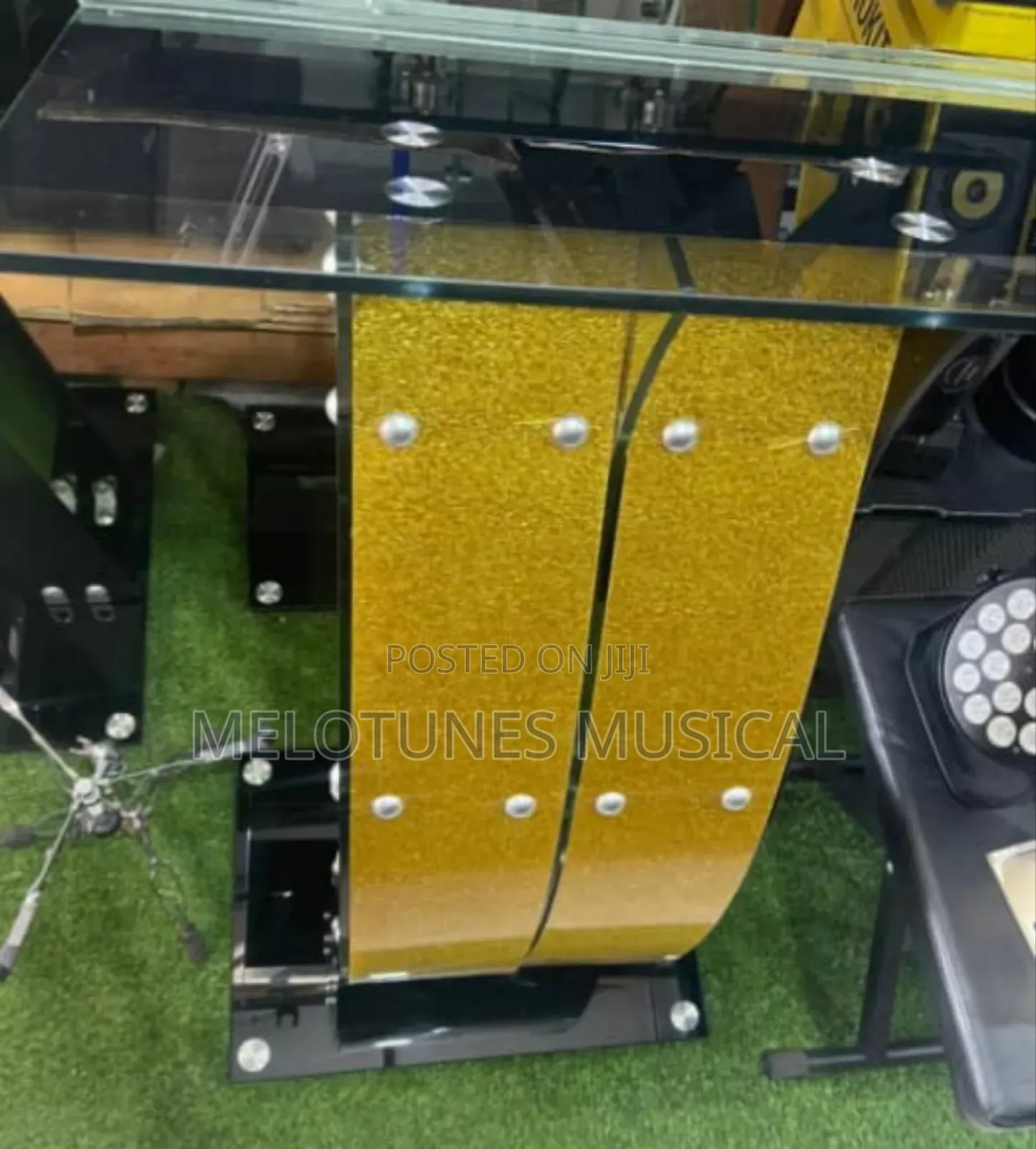 Foreign Glass Pulpit