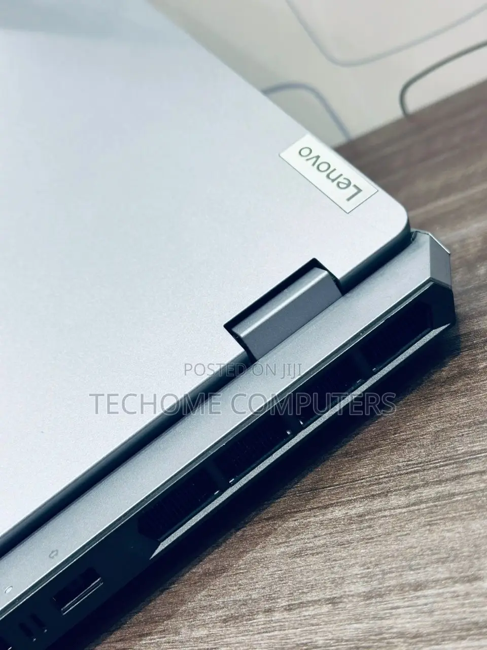Laptop Lenovo LOQ 15ARP9 16GB AMD Ryzen 5 SSD 512GB