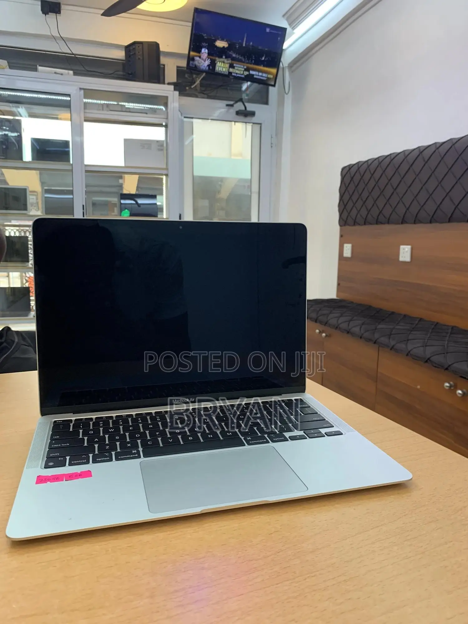 Laptop Apple MacBook Air 2020 M1 8GB Apple M1 SSD 256GB
