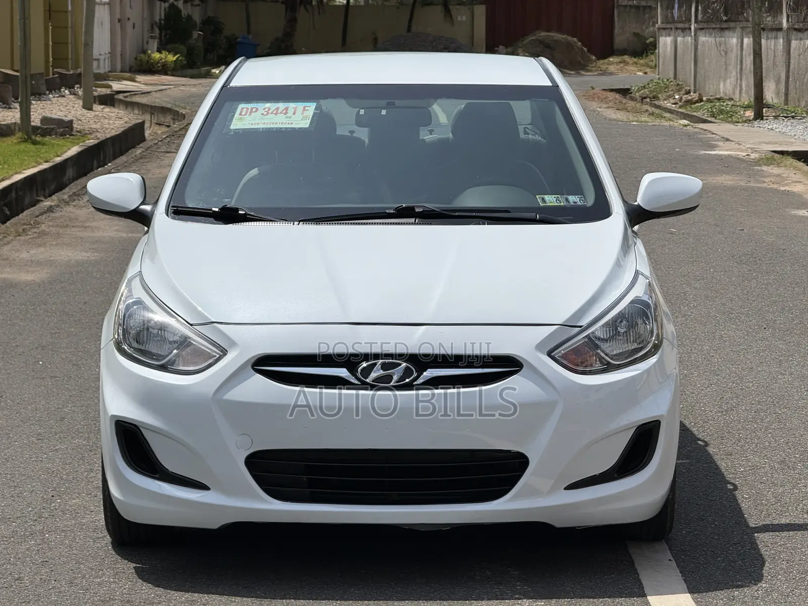 Hyundai Accent SE Sedan 2017 White