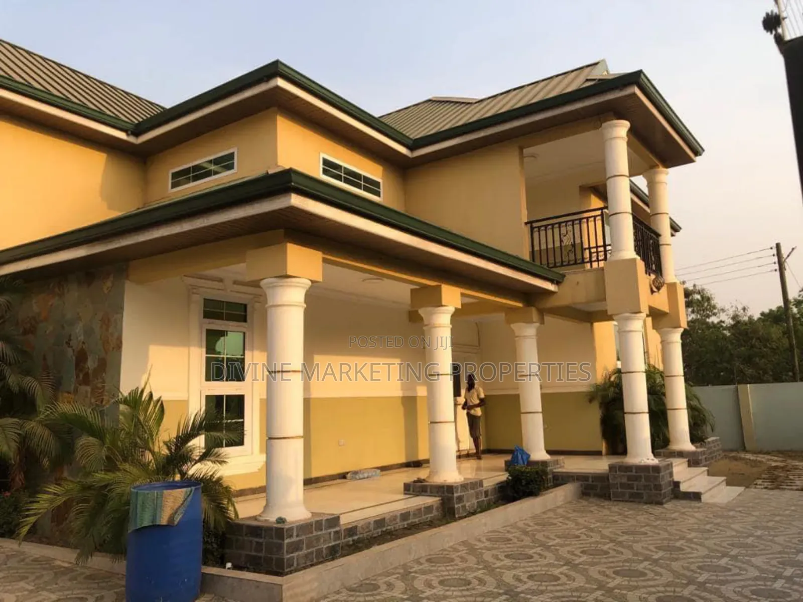 Furnished 5bdrm House in Adenta Municipality for sale