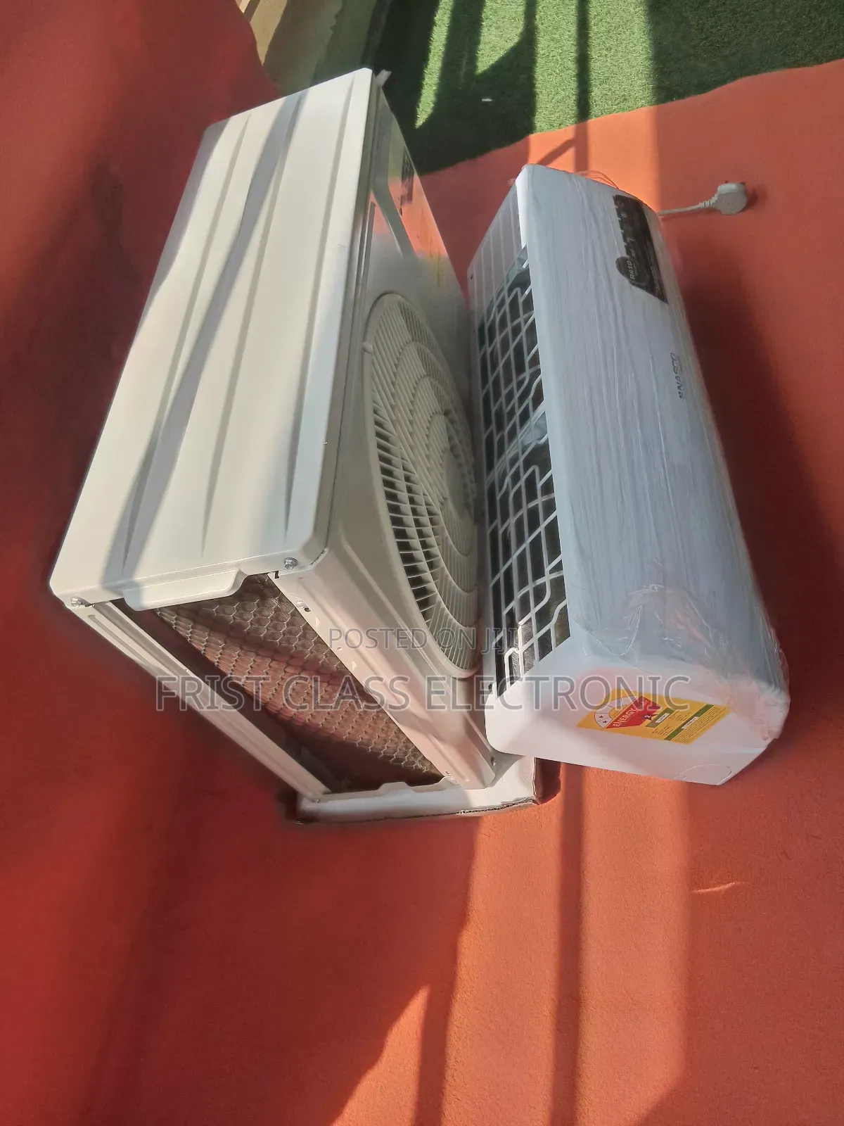 Chill Out Ghana – Nasco 1.5hp Split Ac on Display