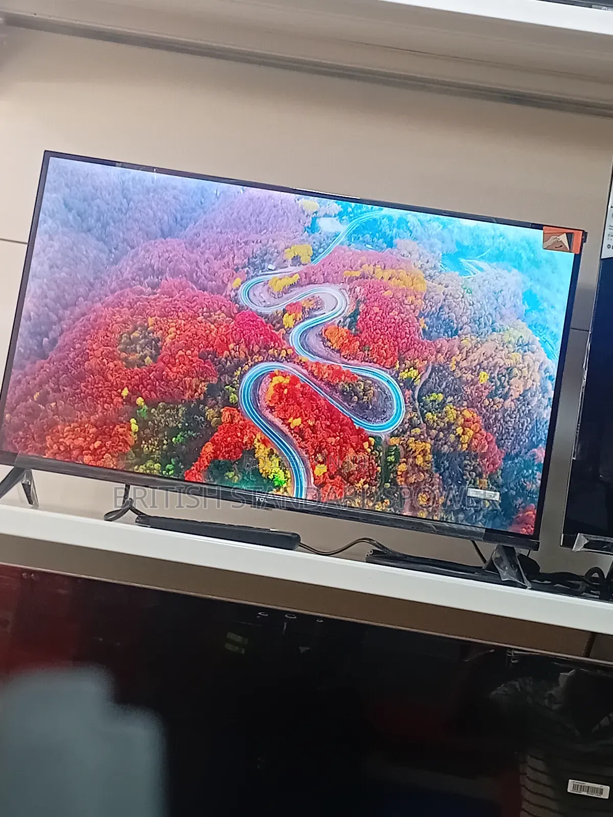 Upgrade Your Home Setup With a 32 Inch Android Tv Featuring Smartapps