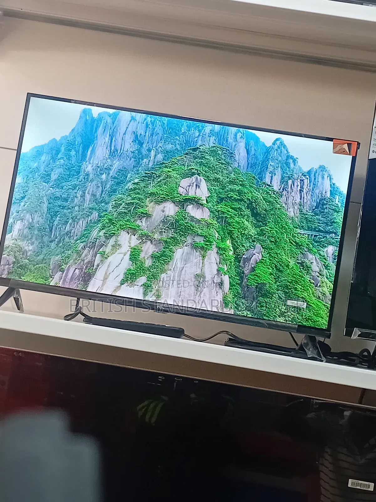 Step Into Clearer Viewing With a 32" Android Smart Led Tv