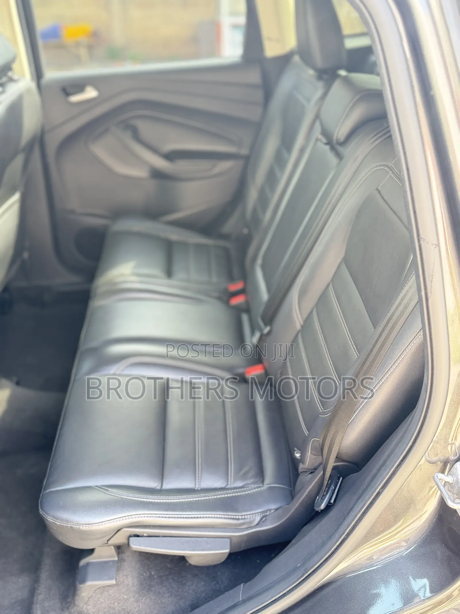 Ford Escape SEL FWD 2018 Gray