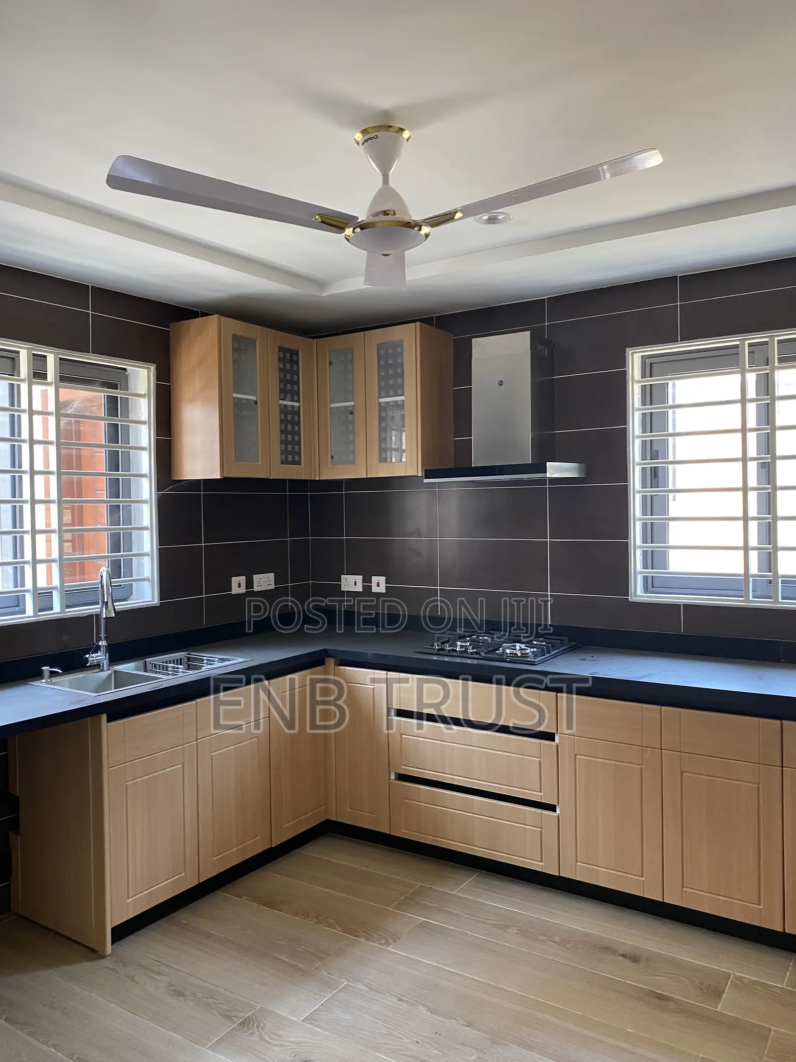 4bdrm Duplex in Achimota, Mile 7 for rent