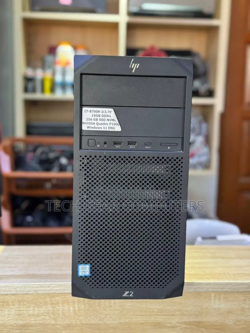 Desktop Computer HP Z2 G4 Tower 16GB Intel Core i7 SSD 256GB