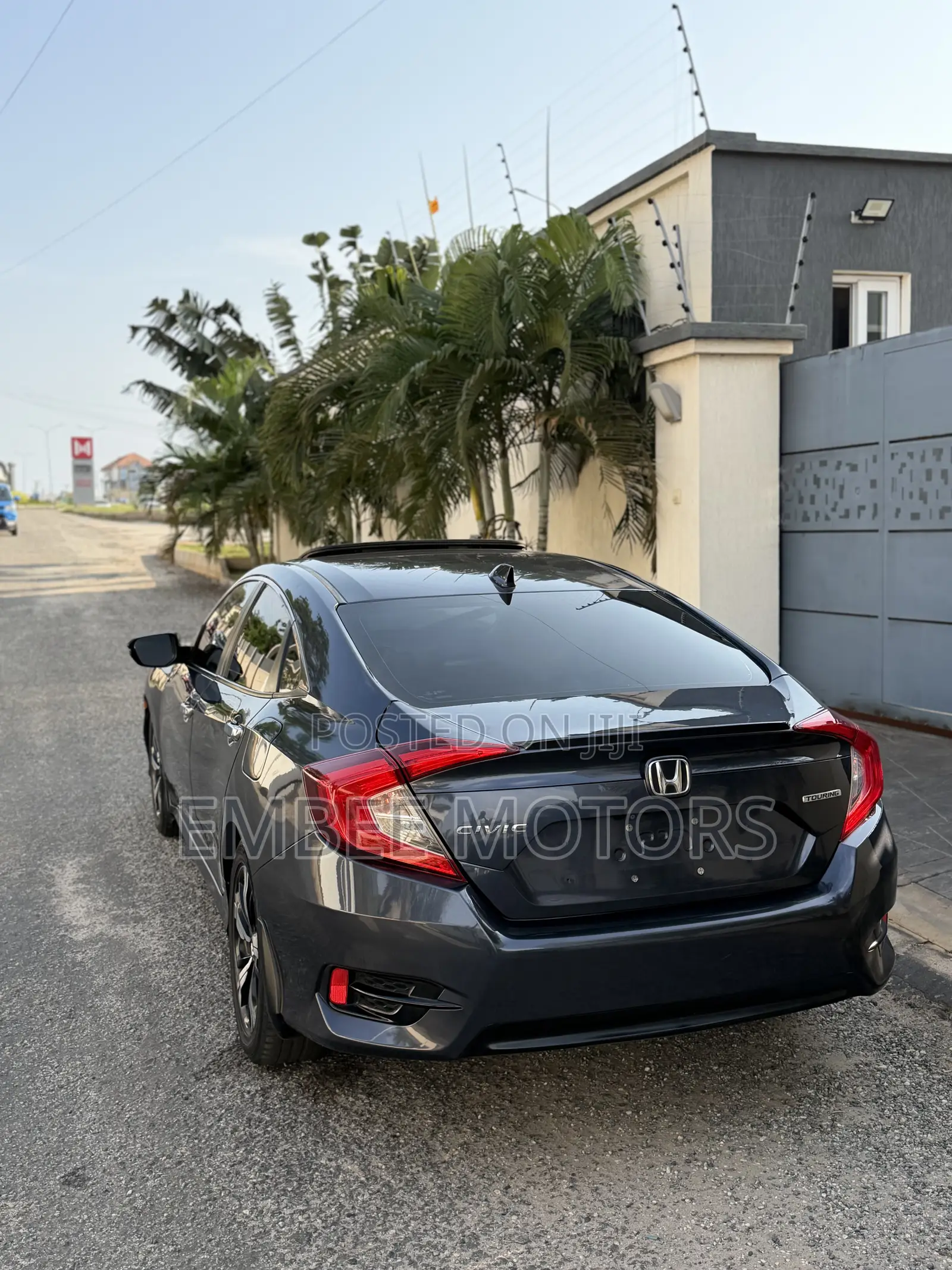 Honda Civic Touring 4dr Sedan (1.5L 4cyl) 2017 Black