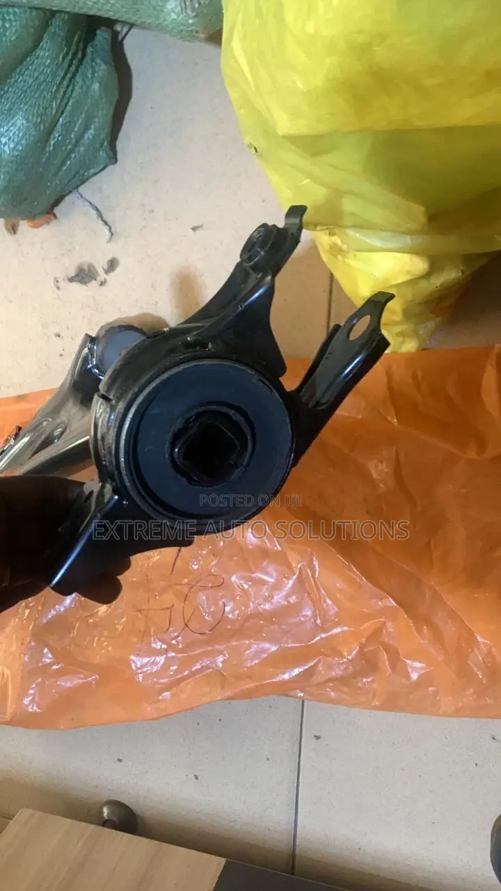 Honda Civic Lower Arm 2023