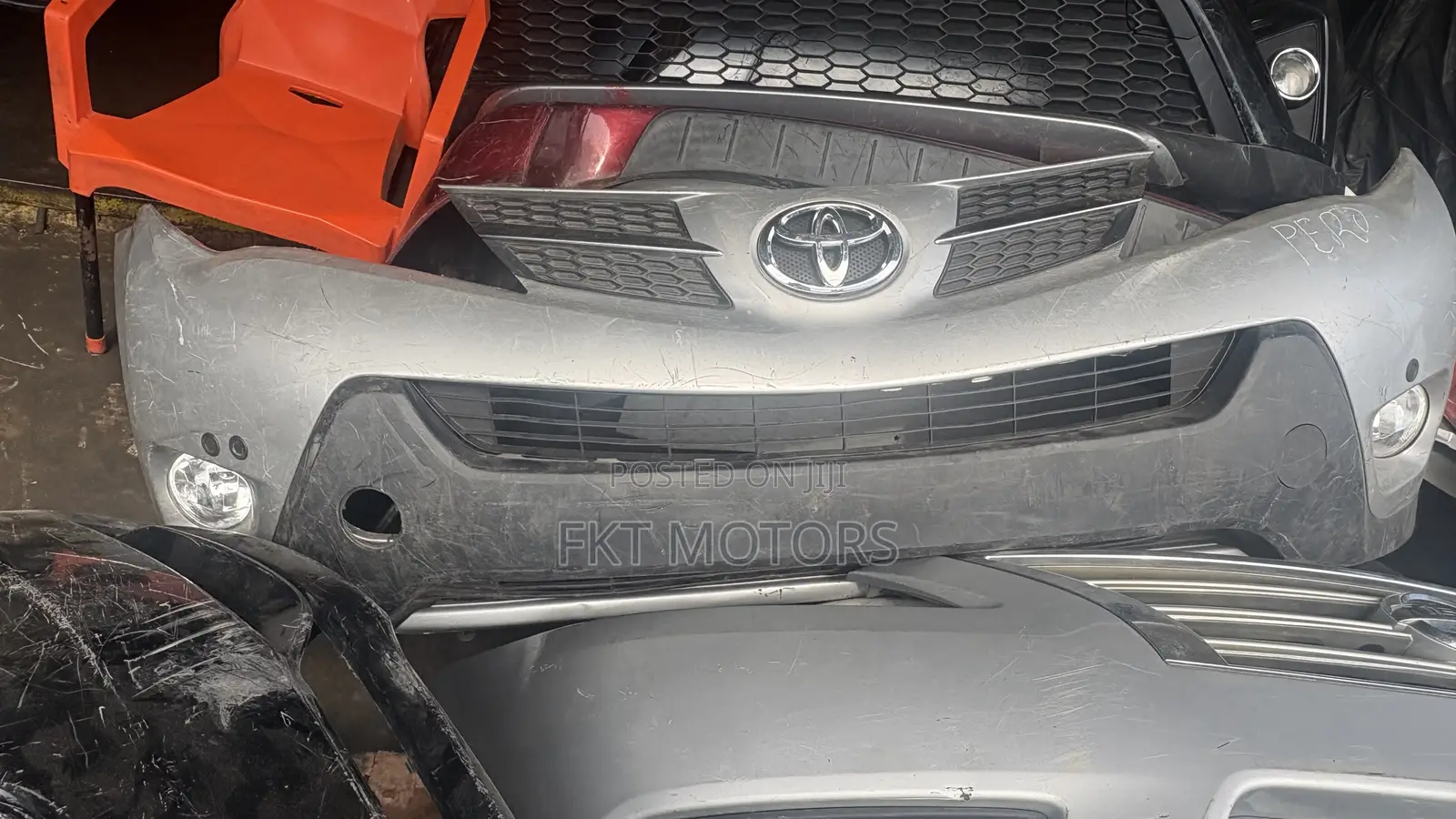 Toyota Rav4 Front Bumper 2012,2013,2014,2015,2016,2017