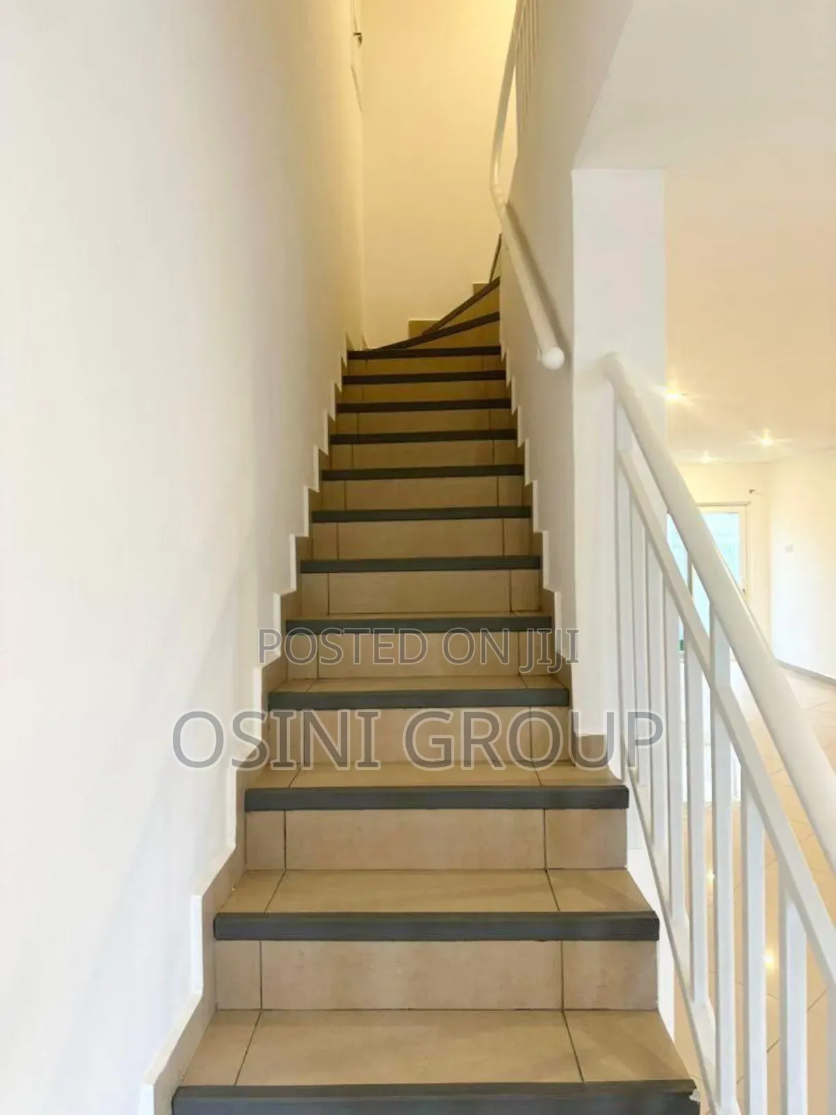 4bdrm Villa in Addy Villas, East Legon for rent