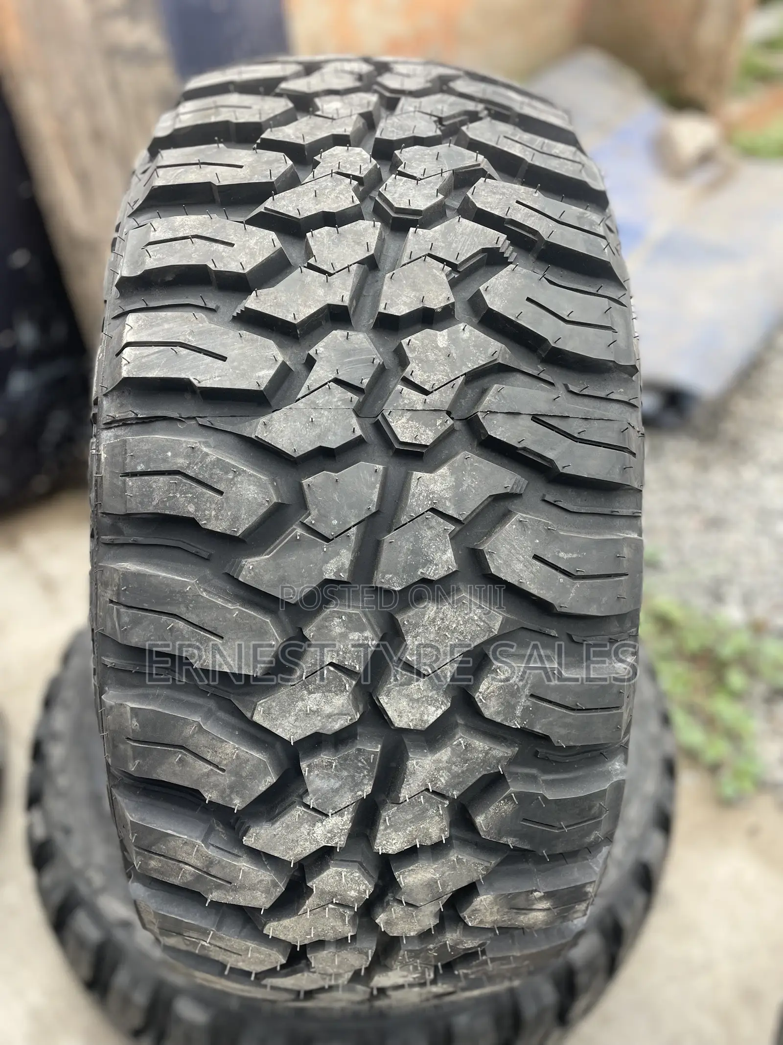 305/70r18 Cooper Tires