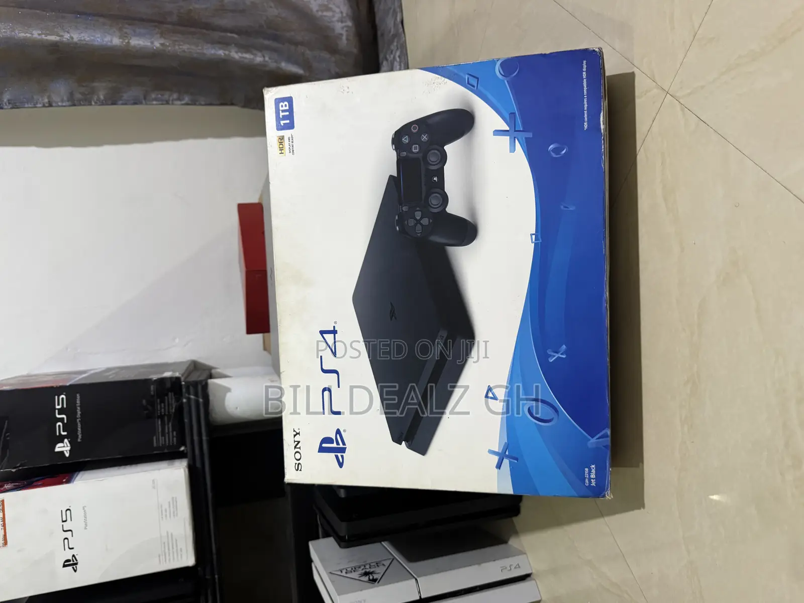 Ps4 Slim 1 Terabyte With Box and Accessories