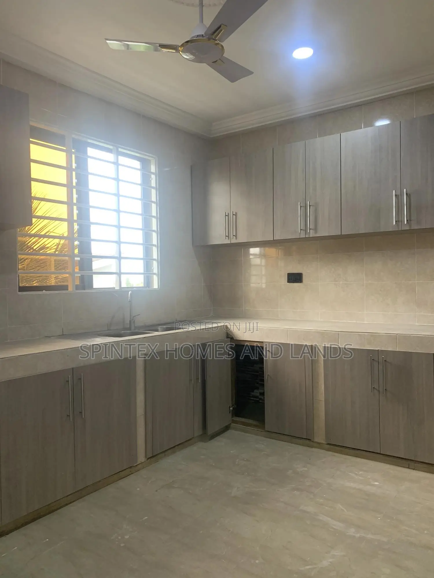 2bdrm Apartment in Zenith Bank, Spintex for rent
