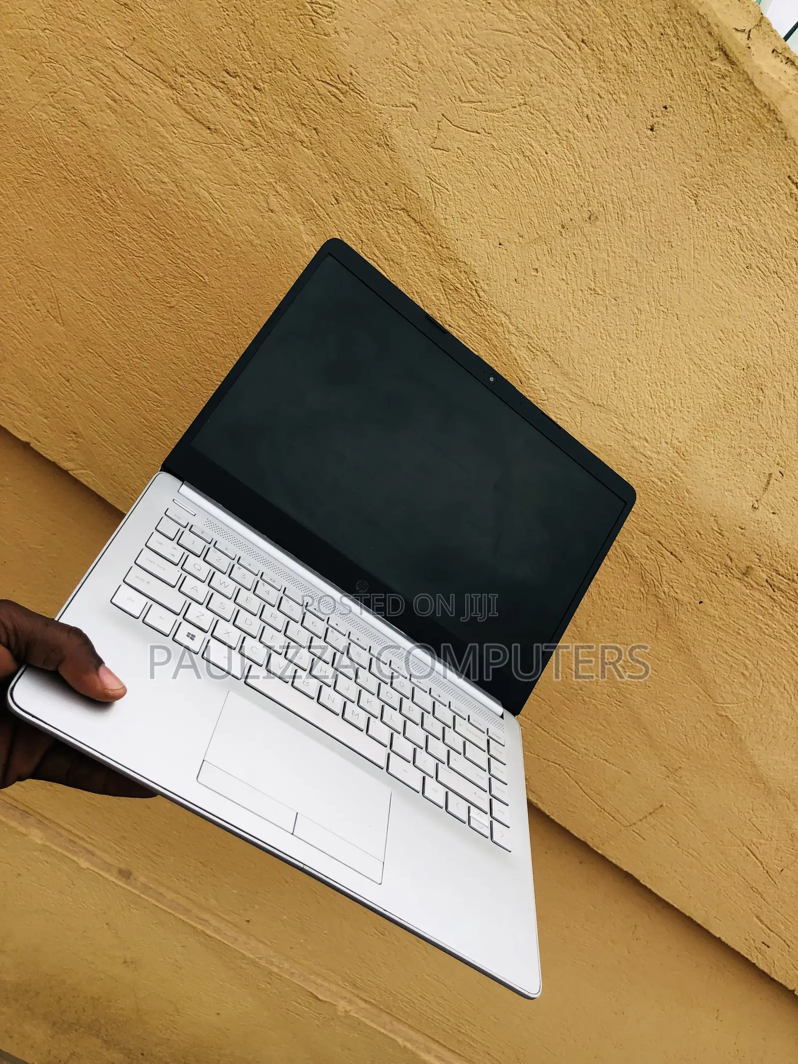 Laptop HP 14-dq1025cl 8GB Intel Core i7 SSD 256GB