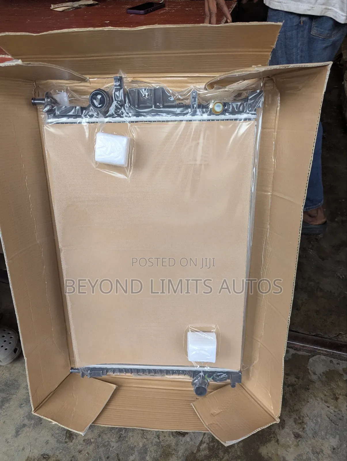 Ford Mondeo 2010,2011,2012,2013,2014,2015,2016 Radiator/Water Tank