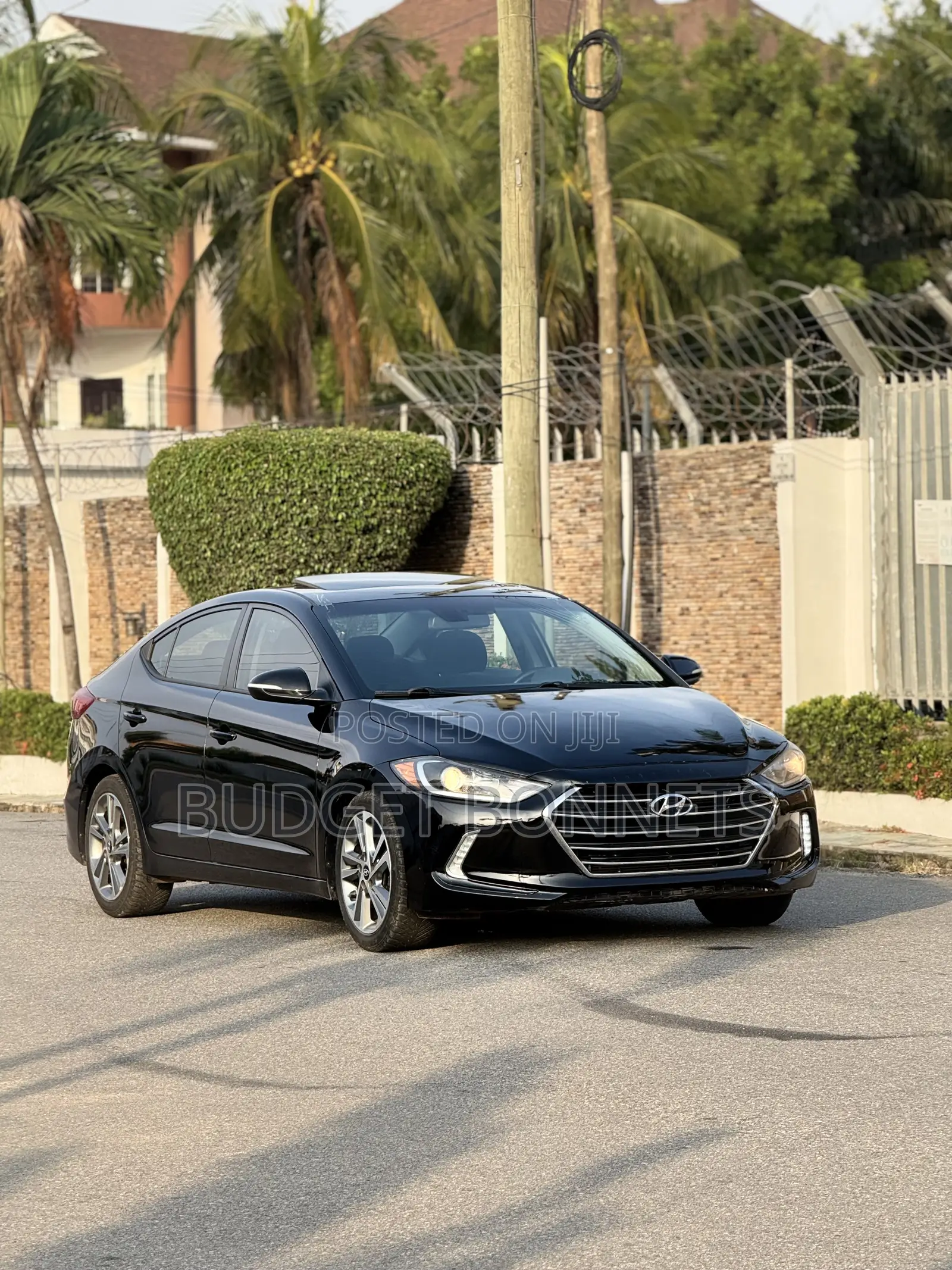 Hyundai Elantra Value Edition Sedan FWD (2.0L 4cyl 6A) 2017 Black