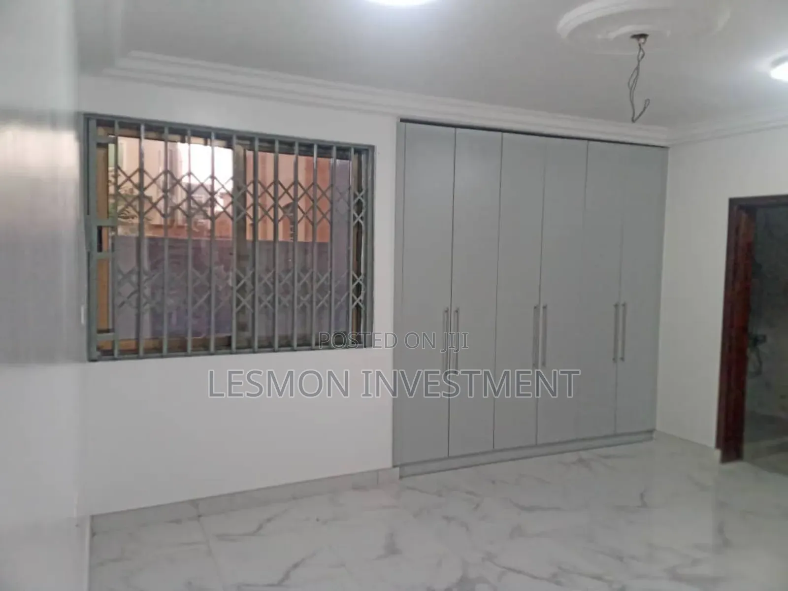 3bdrm Duplex in Lesmon Investment, Ashomang Estate for rent