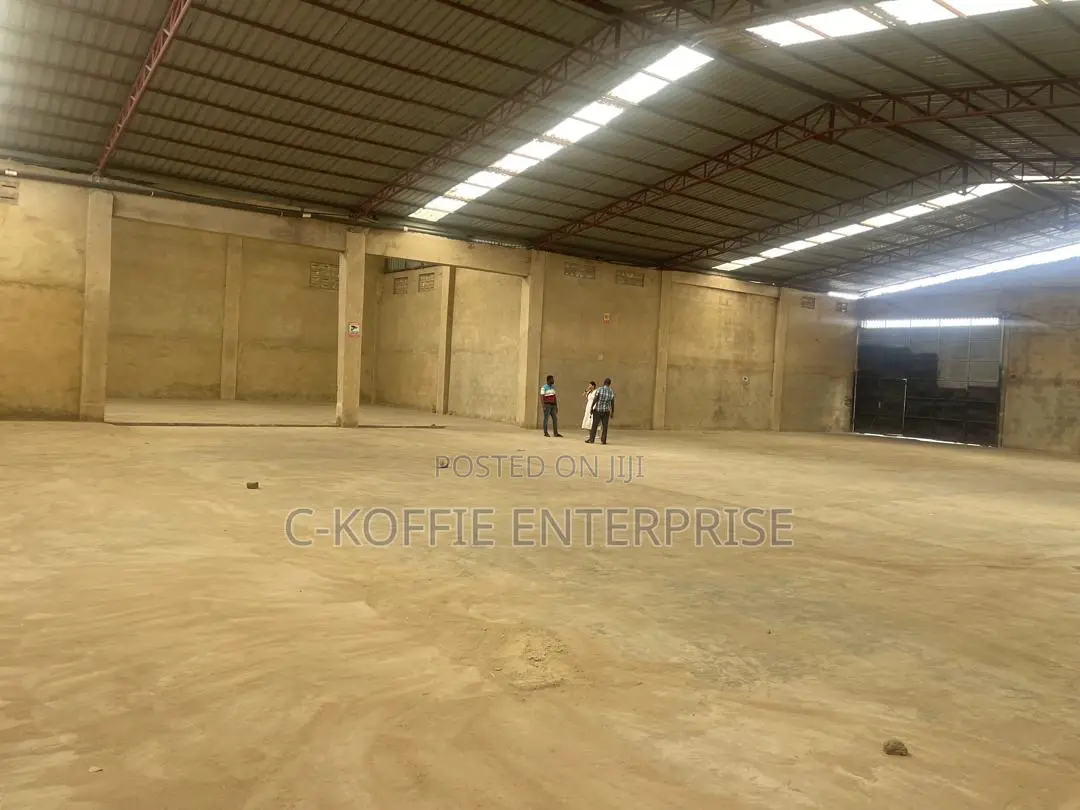 1,000 SQM Warehouse at North Kaneshie for Rent