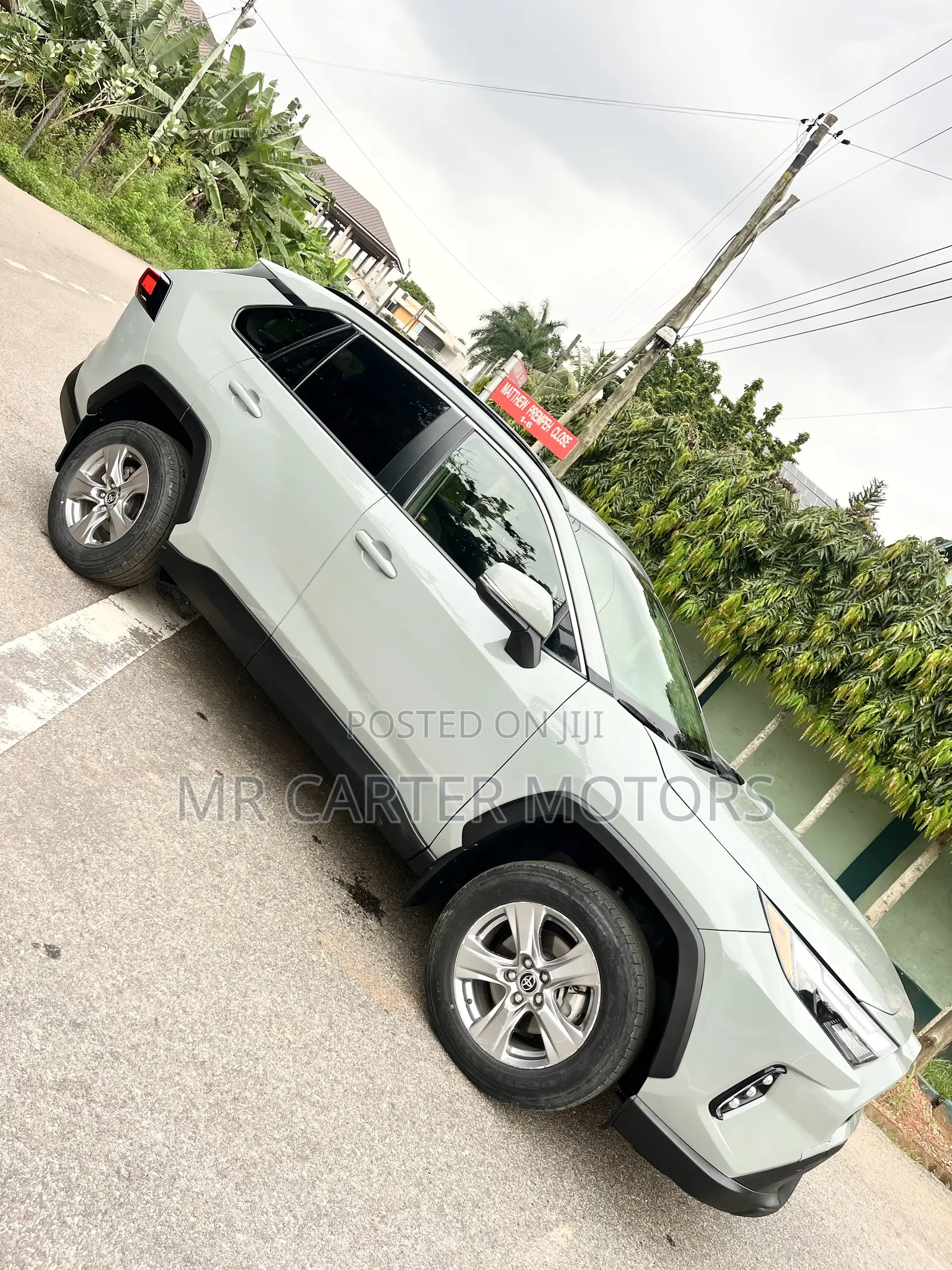 Toyota RAV4 XLE 2022 Green