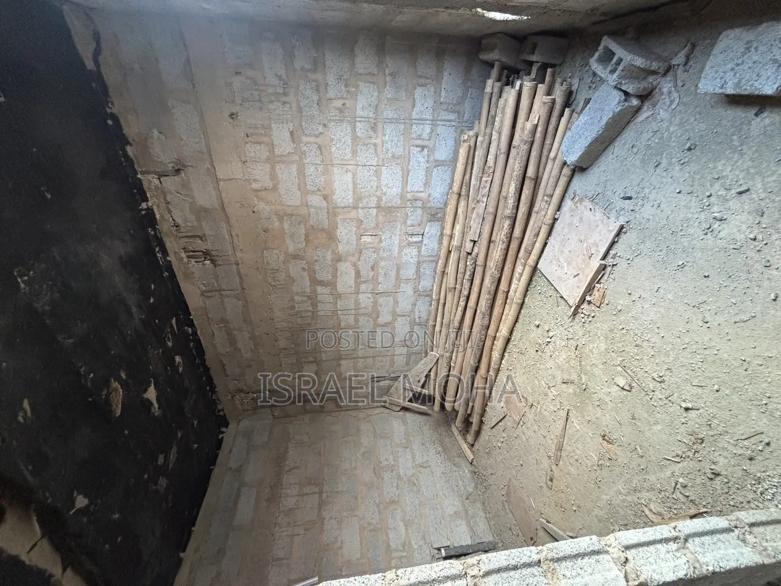 Ex 2 Bedroom Duplex House for Sale
