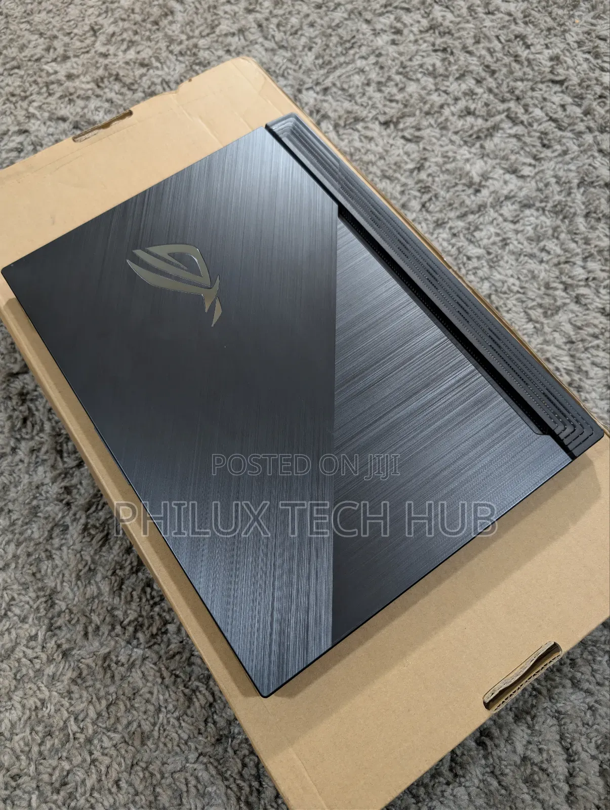 Laptop Asus ROG Strix G15 G512 24GB Intel Core i7 SSD 512GB