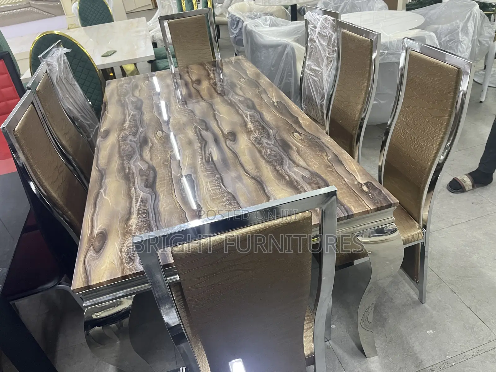 High Quality Marble Top 8 Seater Dining Table With Chairs
