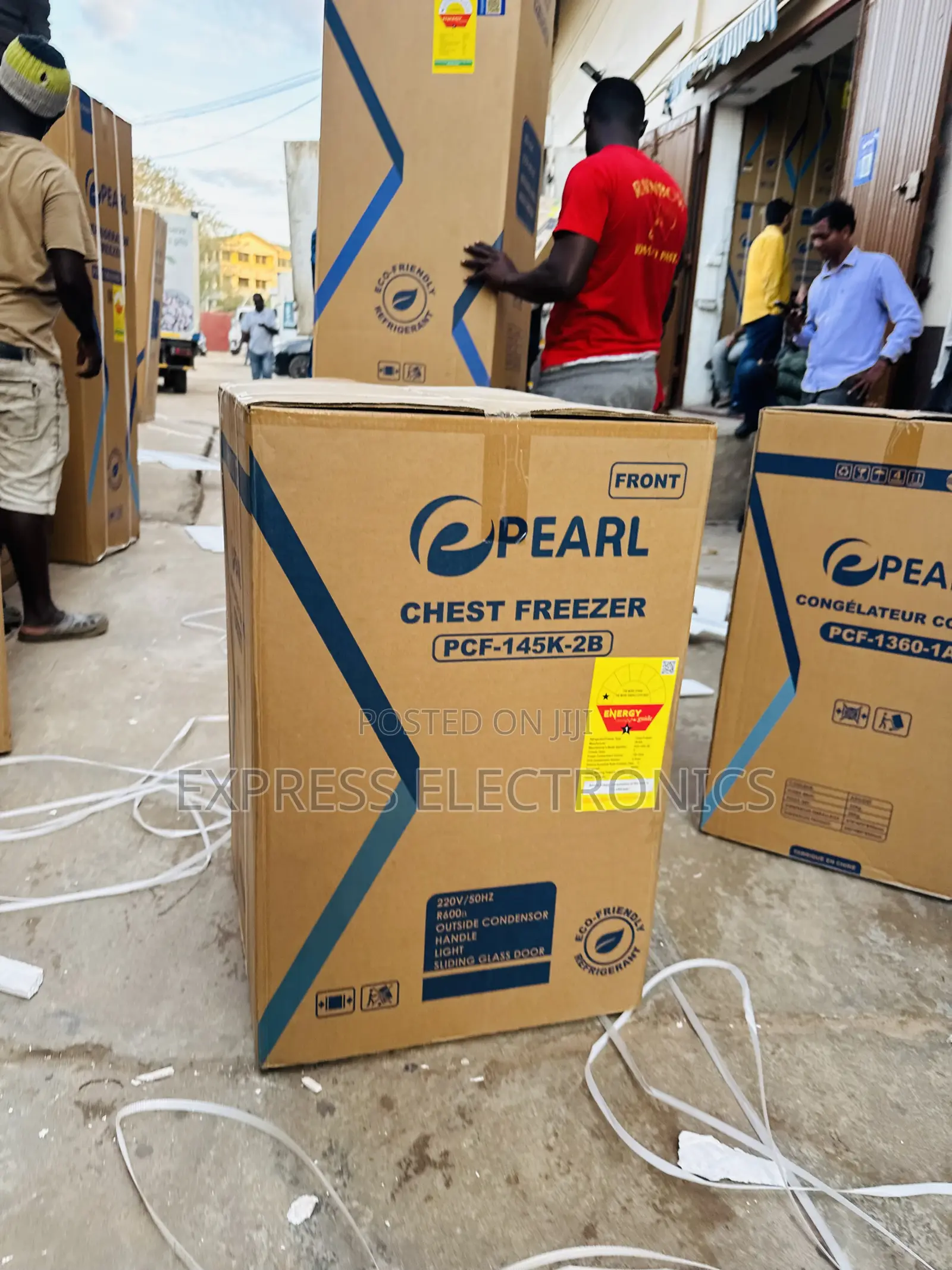 Ultra Modern Sleek Chest Freezer 100l PCF- Pearl Single Door