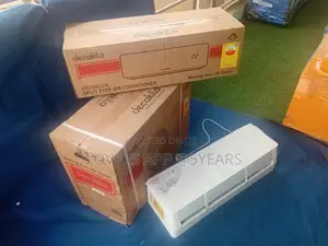 Decakila 1.5hp All Weather Air Conditioner