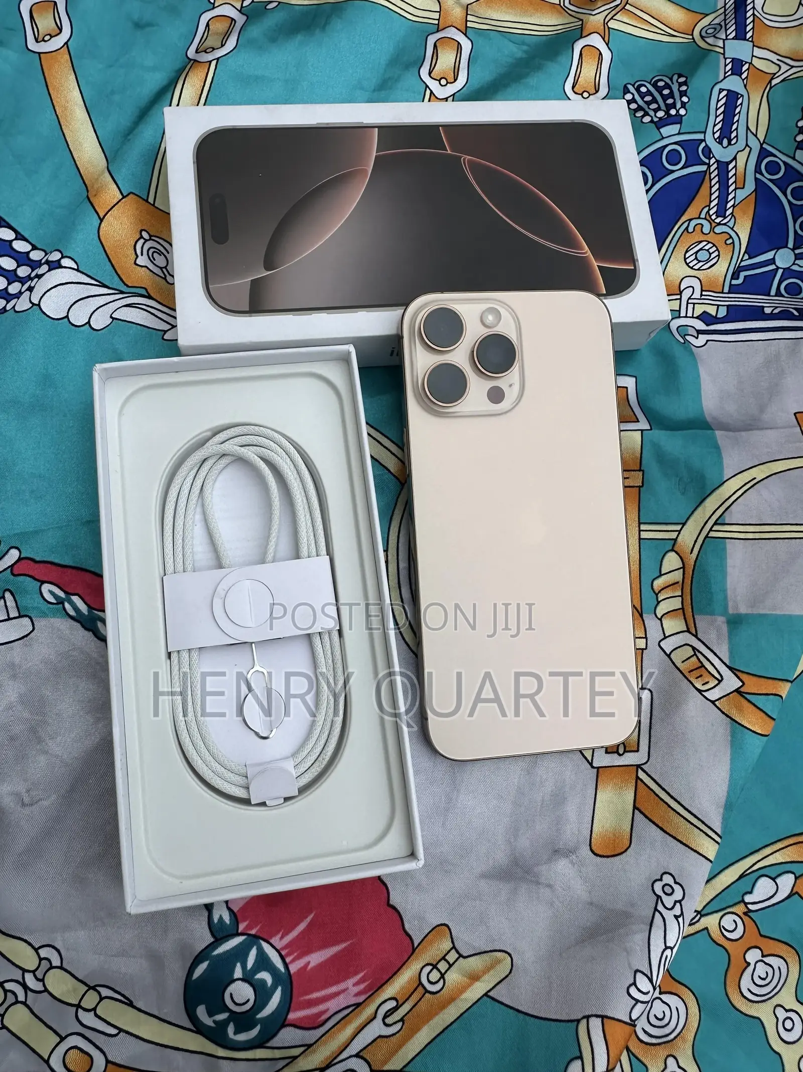 Apple iPhone 16 Pro Max 256 GB Gold