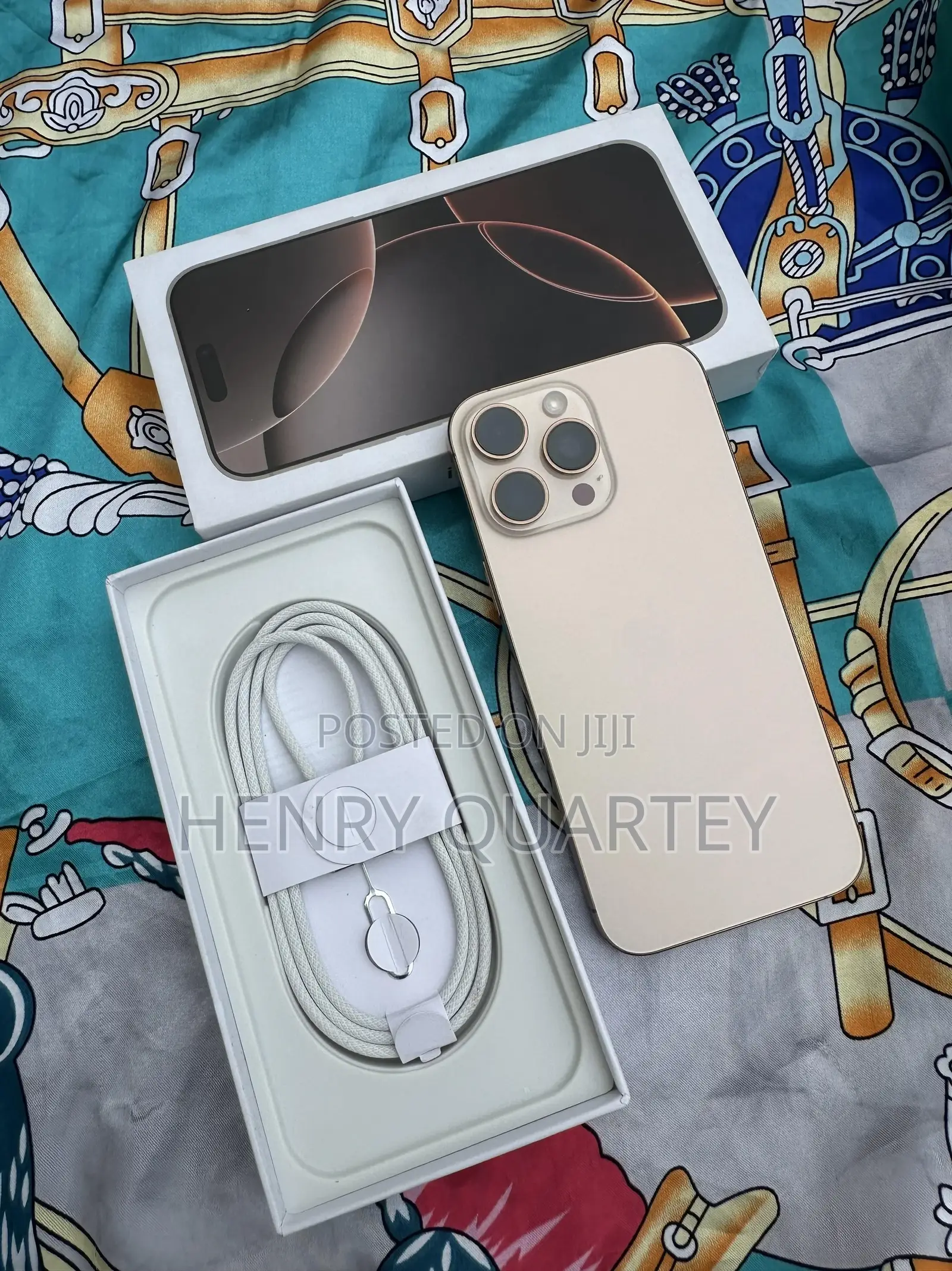 Apple iPhone 16 Pro Max 256 GB Gold