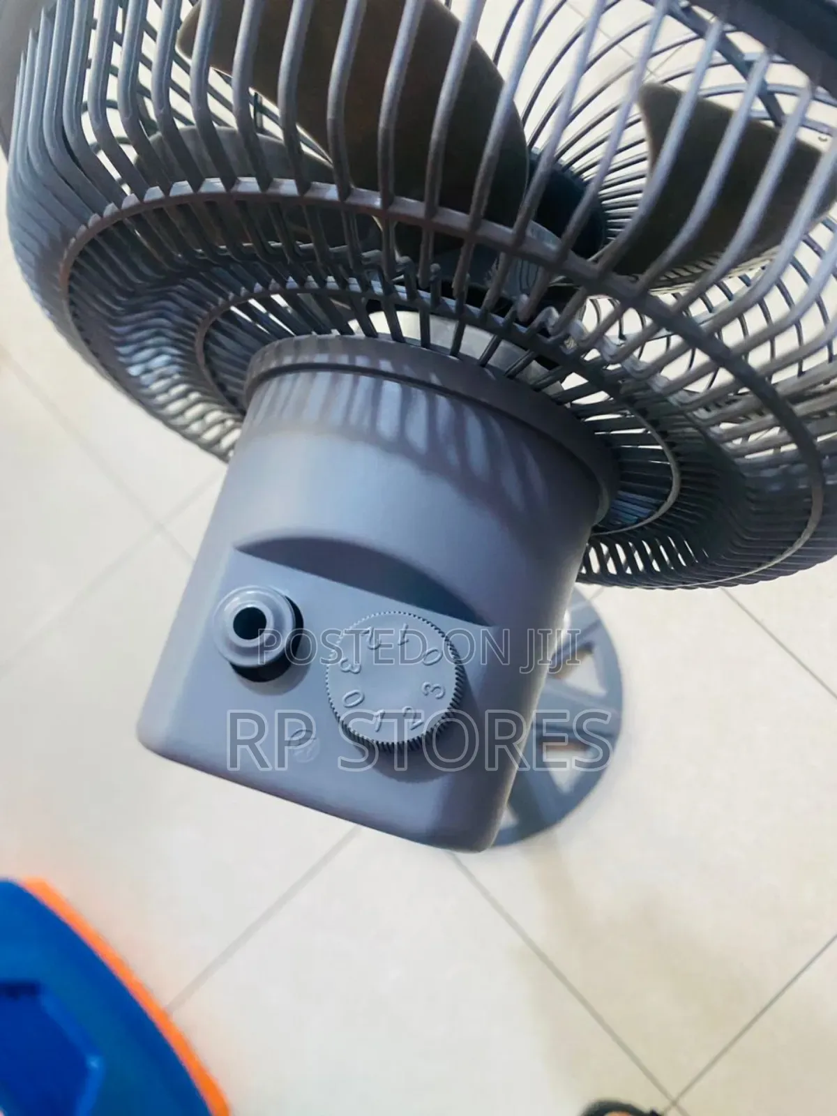 10" Stand Fan