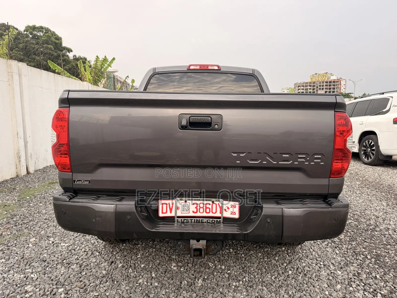 Toyota Tundra SR 4.6L V8 4x2 Double Cab 6.6 ft. box 145.7 in. WB 2018