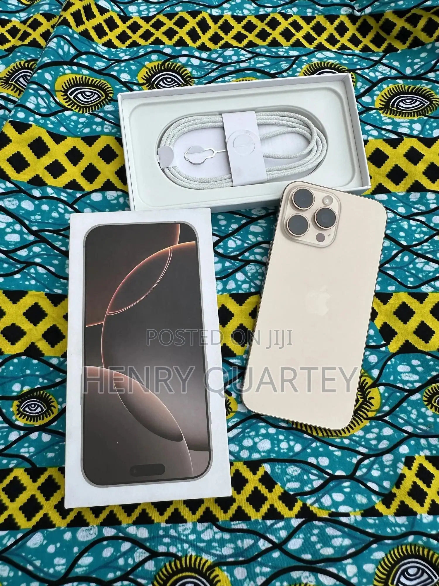 Apple iPhone 16 Pro Max 256 GB Gold
