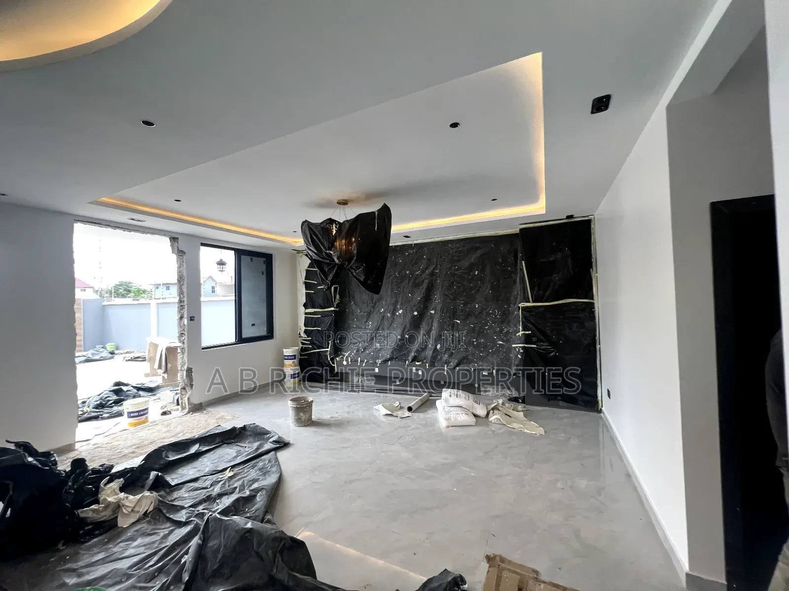 5bdrm Duplex in Ab Richie Properties, Tseaddo for sale