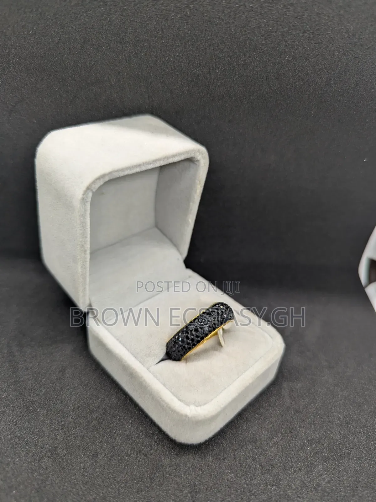 Iced Out Round Rings