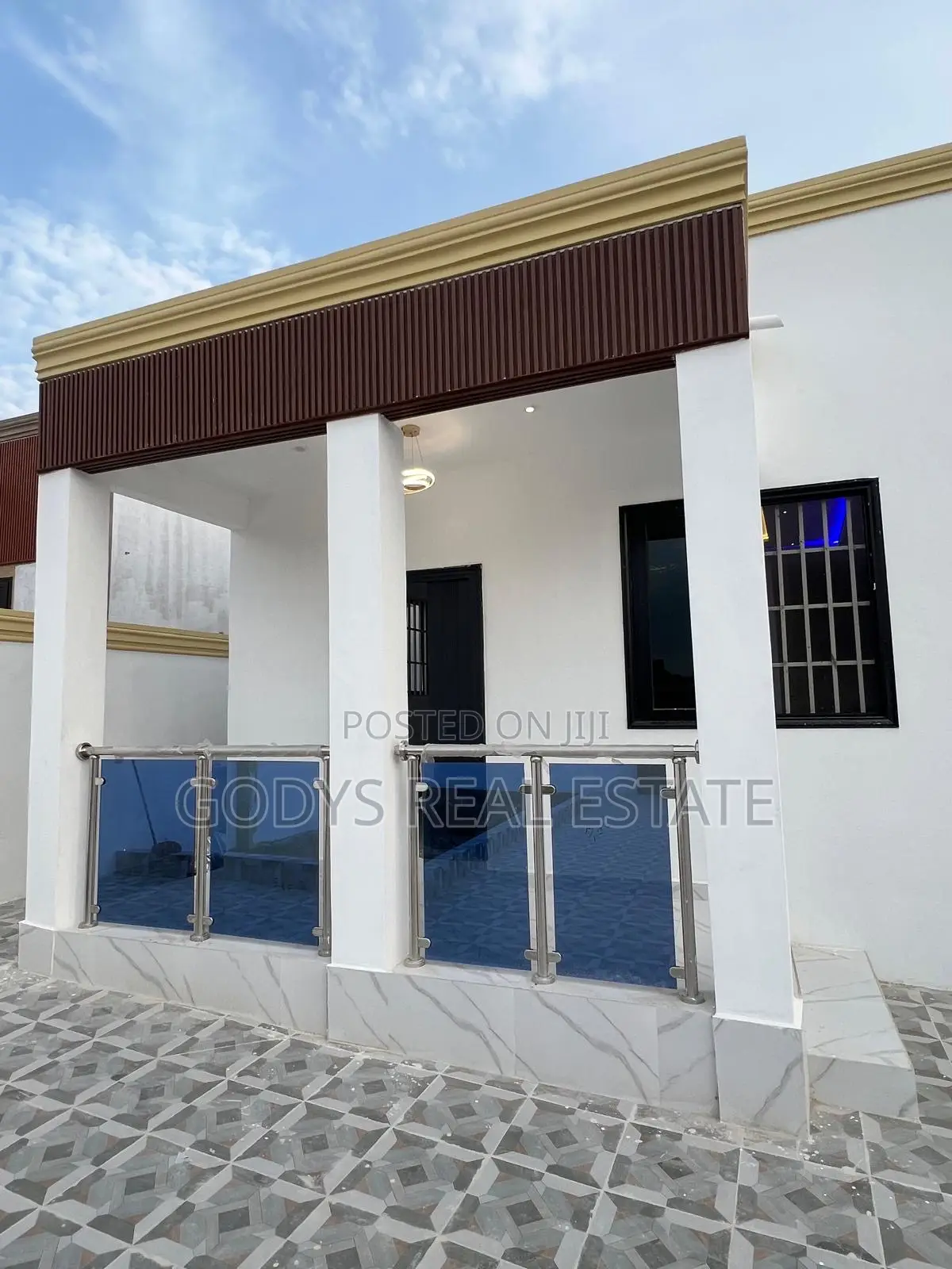 3bdrm House in Godys, Kasoa for sale