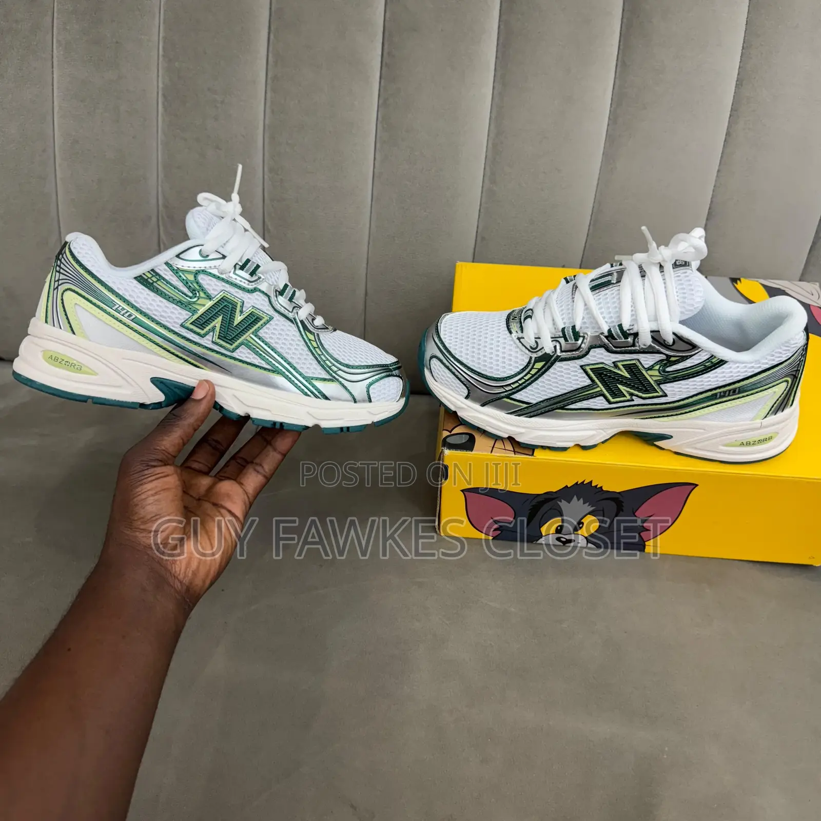 New Balance 740